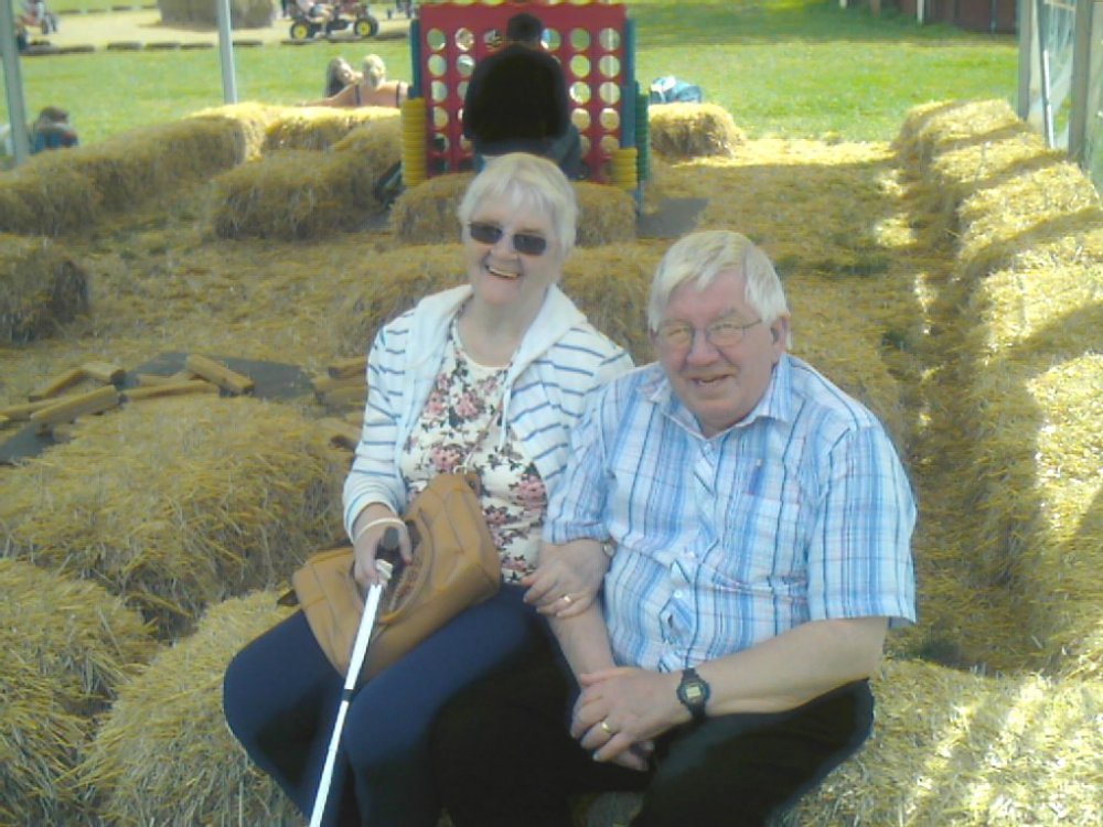 John and Shirley Olsen at Maize Maze, 16/8/2017