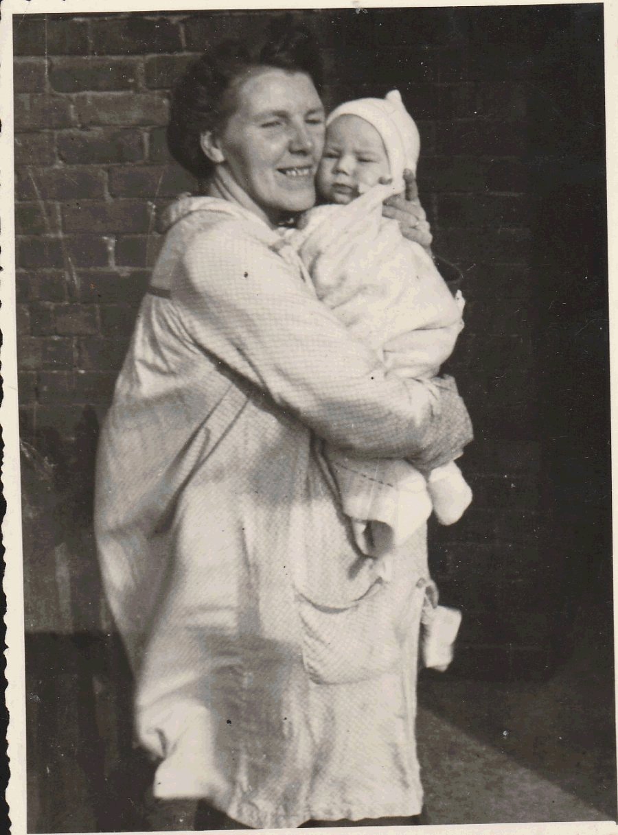 Baby John Olsen and Frances Olsen. Langold 1945